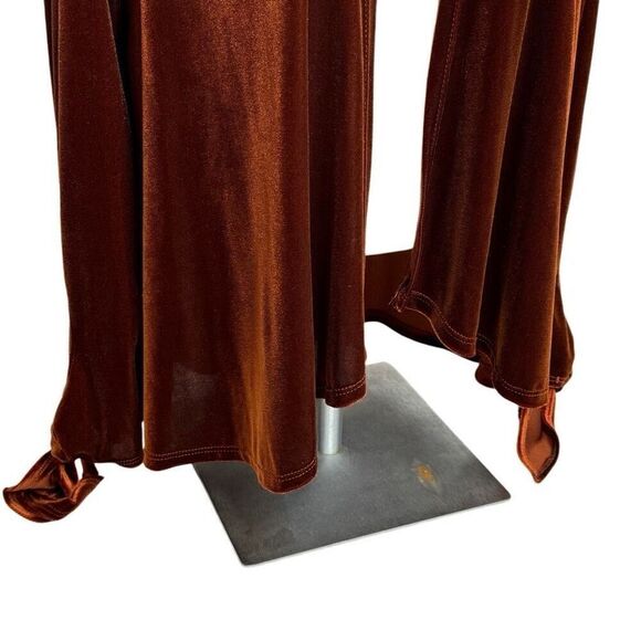 W5 velvet open front jacket with tie cuffs in a deep fall rust color size S - Picture 3 of 10
